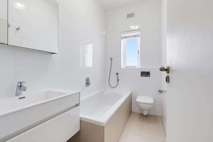 2 Bedroom Property for Sale in Gardens Western Cape